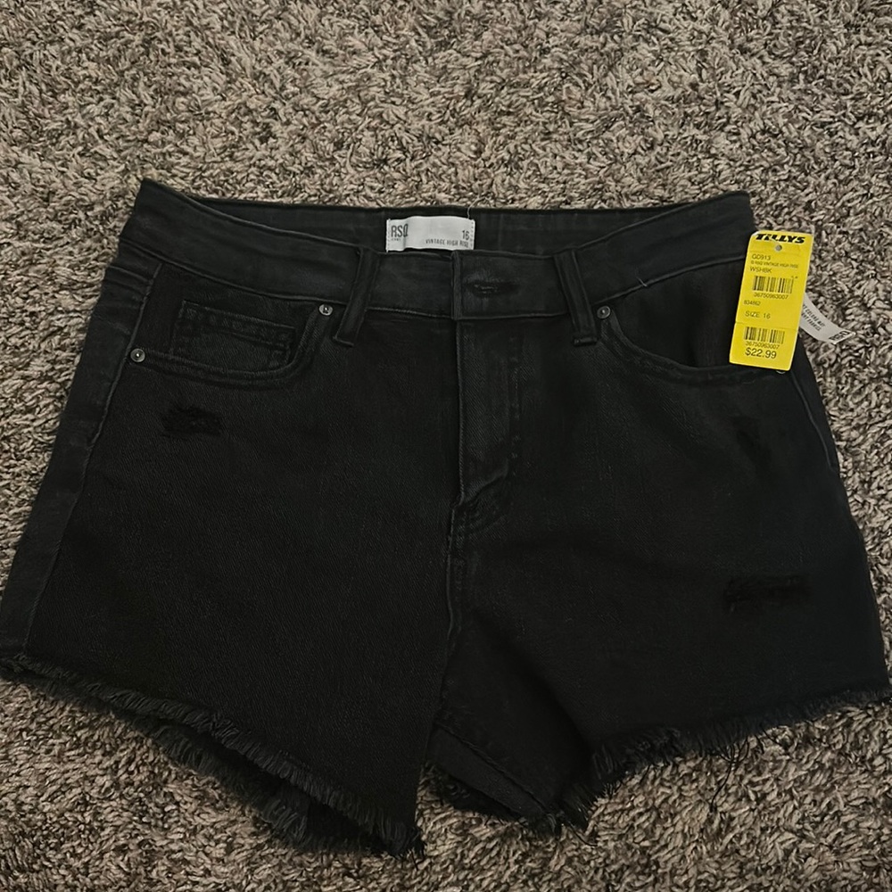 RSQ (Tillys) Black Vintage high rise jean shorts - Girls size 16